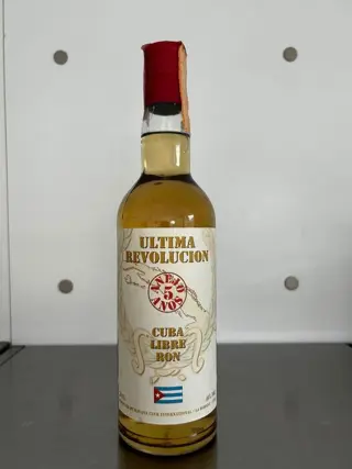 Cuba Libre Ron 5 years old Havana Club - Ultima Revolucion