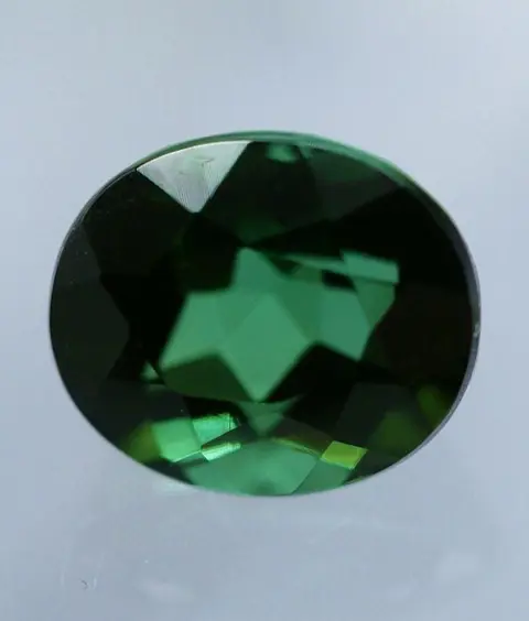 Levendig groen Toermalijn, geen reserve - 1.33 ct