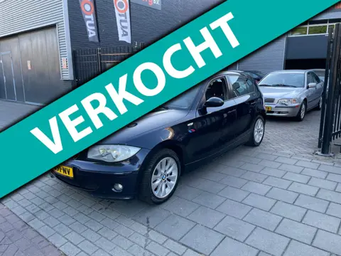 BMW 1-serie 116i Sport Schuifdak Navi Airco PDC NAP APK