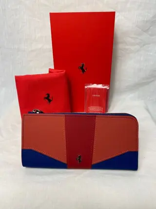 Accessoire - Lady Livery Zip around wallet with guessets -