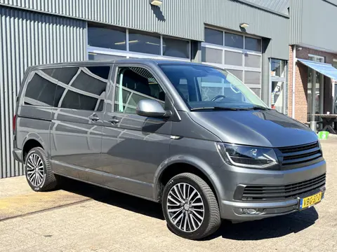 Volkswagen Transporter 2.0 TDI L1H1 DC Airco Cruise controle Telefoonverbinding Apple carplay Naviga