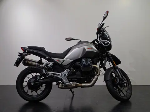 Moto Guzzi V 85 STRADA (bj 2025)