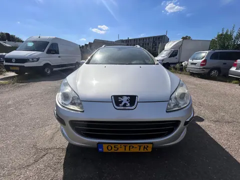 Peugeot 407 SW 2.2-16V XS