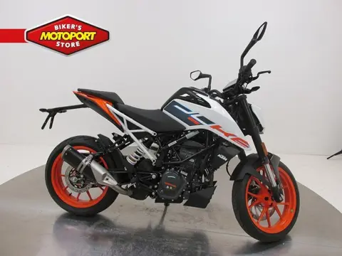 KTM 125 DUKE (bj 2023)