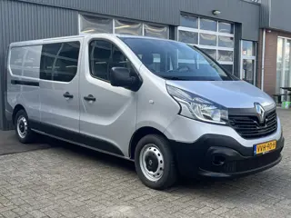 Renault Trafic 1.6 dCi T29 L2H1 DC Marge Btw / Bpm vrij Airco Cruise controle Navigatie 5 persoons D