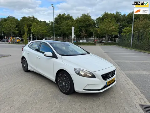 Volvo V40 1.6 D2 KINETIC