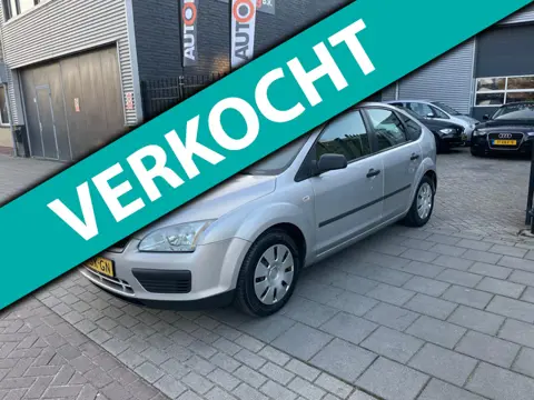 Ford Focus 1.6-16V Champion 2e Eigenaar! Trekhaak Airco NAP APK