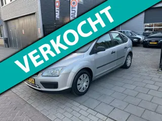 Ford Focus 1.6-16V Champion 2e Eigenaar! Trekhaak Airco NAP APK