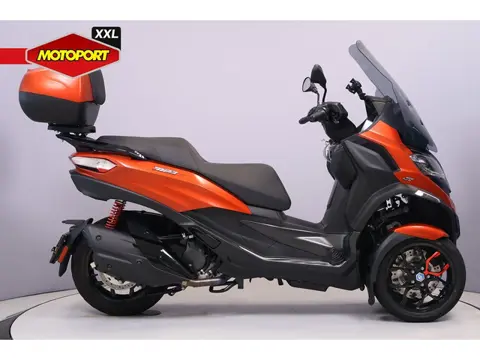 Piaggio MP3 400 SPORT (bj 2023)