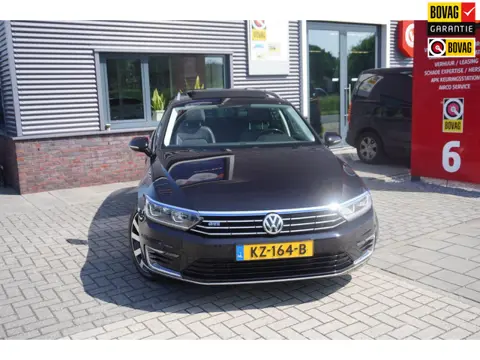 Volkswagen Passat Variant 1.4 TSI GTE Connected Series Plus / Panoramadak / Adaptieve Cruise