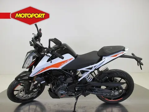 KTM 390 DUKE ABS (bj 2022)