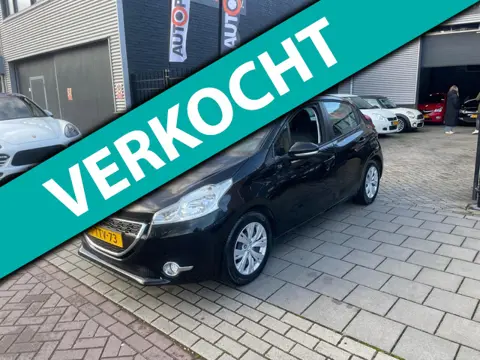 Peugeot 208 1.2 VTi Envy 1e Eigenaar! Navi Airco PDC NAP APK