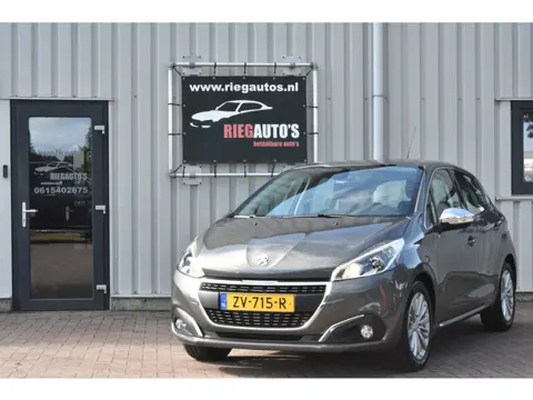 Peugeot 208 1.2 PureTech GT-line B.J. 2018 (bj 2018)