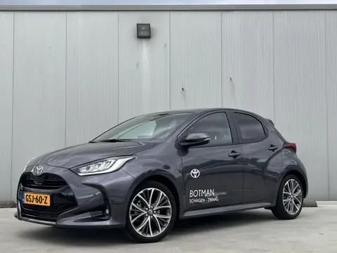 Toyota Yaris 1.5 Hybrid 130 Executive Automaat | Navigatie | Cruise control adaptief | LED | Keyless