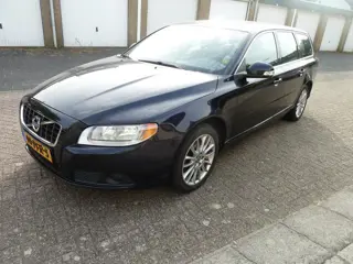Volvo V70 2.0 Kinetic