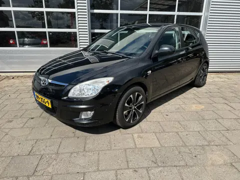 Hyundai I30 1.6 CRDi Active - Airco - (BESTEMD VOOR EXPORT)