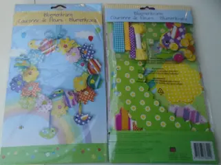 KNUTSELSET KRANS BLOEMEN EN VOGELS Blauwe band NIEUW.