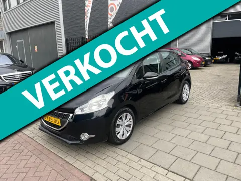 Peugeot 208 1.2 VTi Envy 1e Eigenaar! Airco NAP APK 1 jaar
