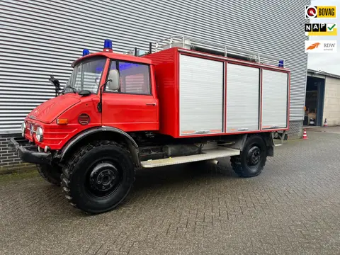 Unimog Mercedes-Benz U 416 Brandweer in topstaat