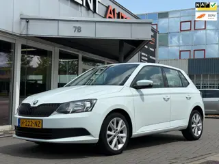 Skoda Fabia 1.0 Active - 5 Deurs - Airco