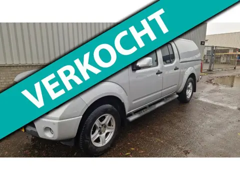 Nissan Navara 2.5 dCi LE Double C. AIRCO, AUTOMAAT !!!!