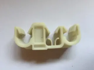 90373147 klem brandstofleiding Opel Corsa B