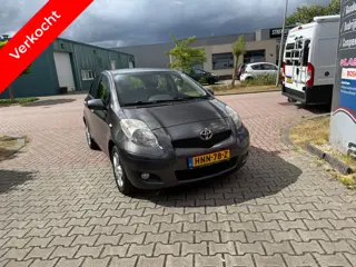 Toyota Yaris 1.3 VVTi Dynamic (bj 2010)