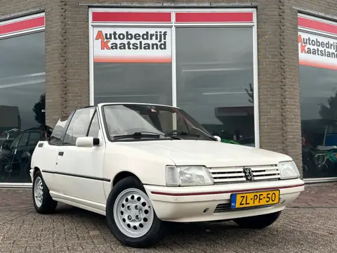 Peugeot 205 - Cabrio 1.4 CT