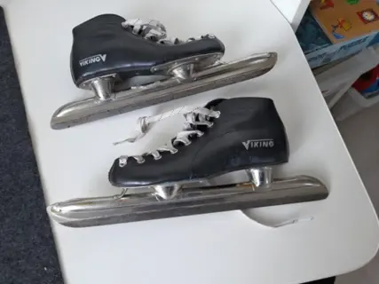 Viking Schaatsen mt 33