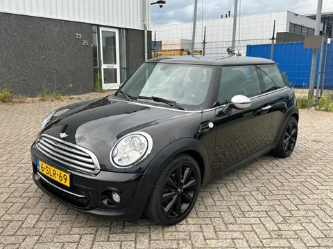 Mini Mini 1.6 Cooper D Westminster 2013 NAVI LEER