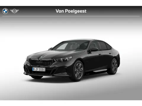 BMW 5 Serie Sedan 530e M Sport Edition | M Sport Pro | Innovation Pack | Travel Pack | Comfort Pack 