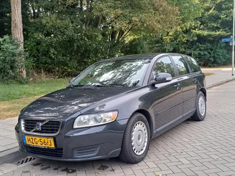 Volvo V50 1.6D DRIVe good condition now only 2600 €