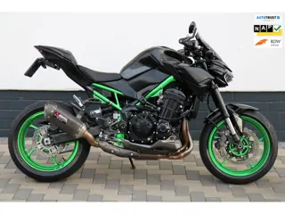 Kawasaki Tour Z900 uit 2023 1ste eigenaar NL motor 3711KM !!