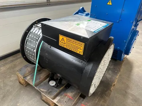 MECC ALTE SPA ECO 28-SN/4 Alternator 17 kVA Generatordeel 400 Volt