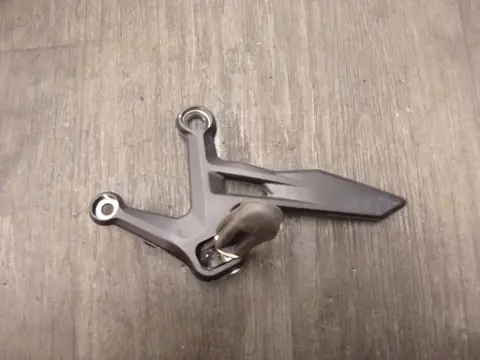 LINKER SCHETSPLAAT KTM 790 Duke 2018 - 2020