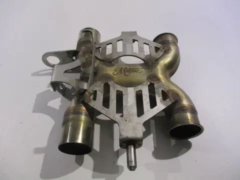 UITLAATBOCHTEN Triumph Bonneville T 120 2019 - 2020