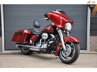 Harley Davidson FLHX Street Glide 96 Mooie motor!