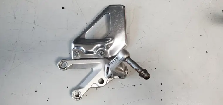 VOETSTEUN LINKS Aprilia Tuono 1000 2006 - 2008