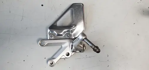 VOETSTEUN LINKS Aprilia Tuono 1000 2006 - 2008