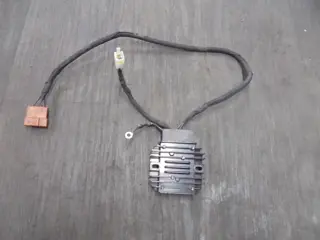 SPANNINGSREGELAAR Husqvarna Svartpilen 125 2022 - 2023