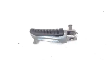VOETSTEUN LINKS Suzuki GSX R 1300 Hayabusa 2008 - 2009