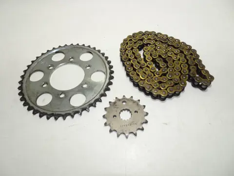 KETTING EN TANDWIELEN SET Kawasaki ZXR 750 1993 - 1996