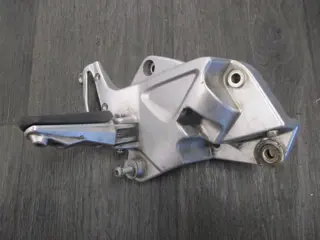 RECHTER SCHETSPLAAT BMW F 800 GT 2012 - 2013 / 2016 - 2018