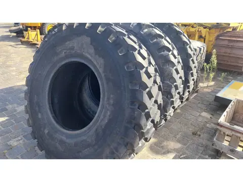 Michelin 20.5R25 XTLA Unused / 1 piece left