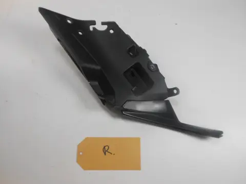 RECHTER BINNENKUIP Yamaha MT 09 2018 - 2020