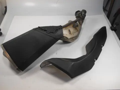 UITLAAT Kawasaki Z 800 2013 - 2014