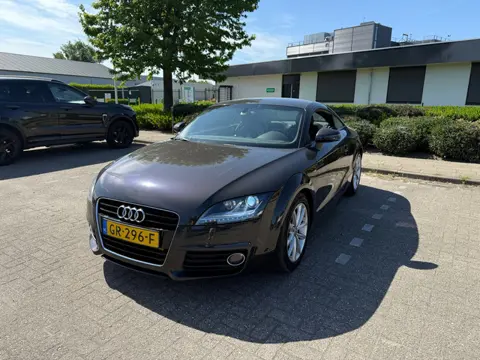 Audi TT Coupe 1.8 TFSI S-Line 2011