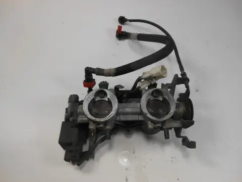 GASKLEPHUIS Kawasaki ER 6 2005 - 2008