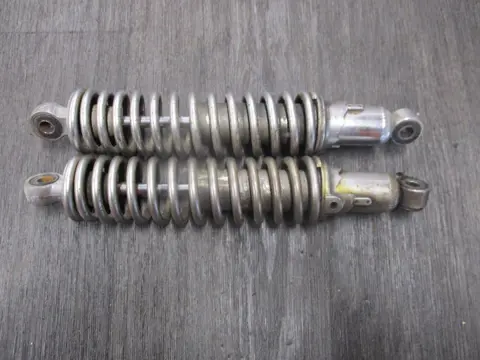 ACHTER SCHOKBREKER Suzuki GS 550 1977 - 1978
