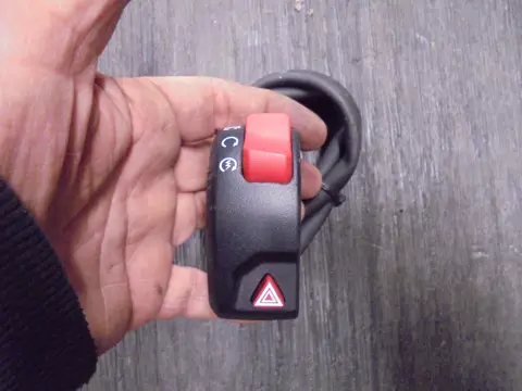 STUURSCHAKELAAR RECHTS Triumph Bonneville T 120 2019 - 2020